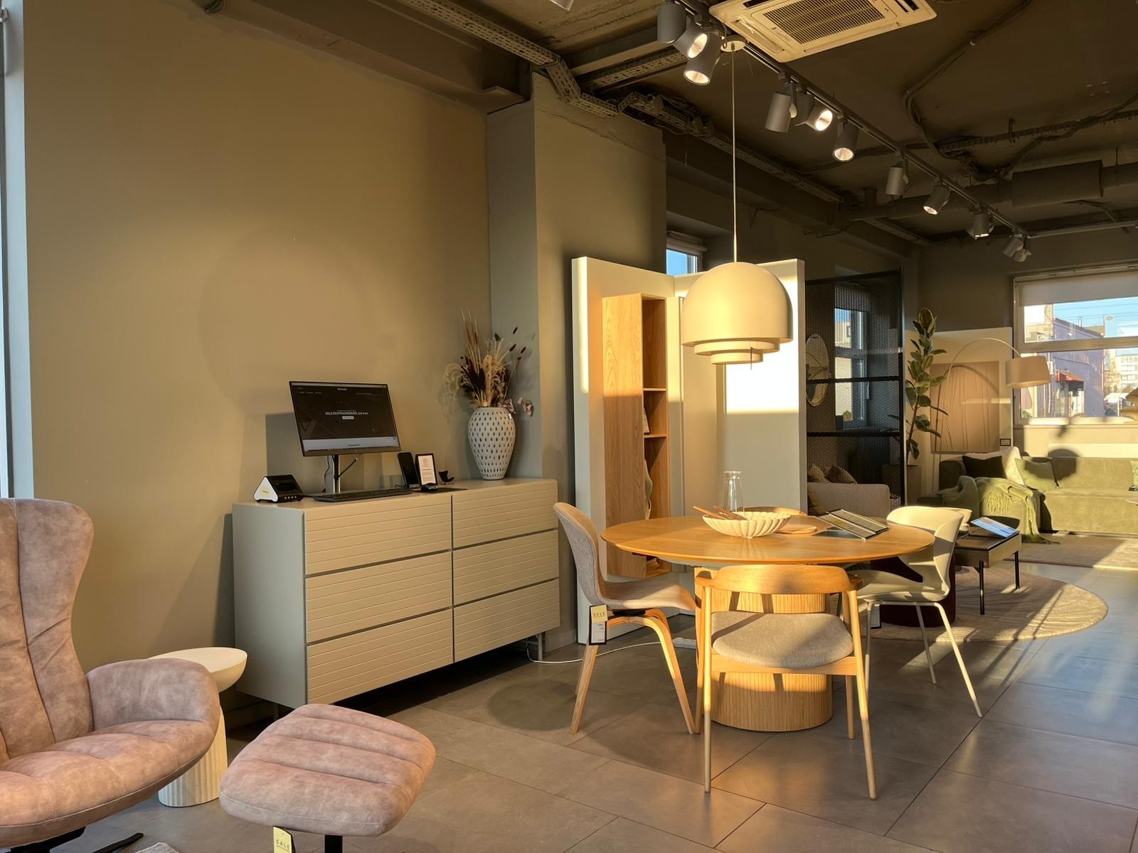 Jadalnia w stylu skandynawskim